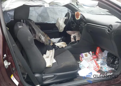 2013 Scion Tc z USA, uszkodzony, nr VIN JTKJF5C73D3051787